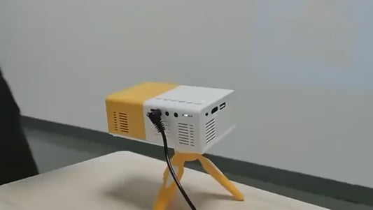 Mini Proyector YG300